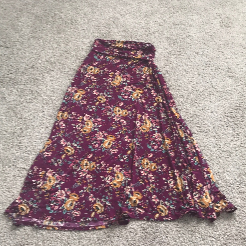 Gorgeous lularoe maxi skirt